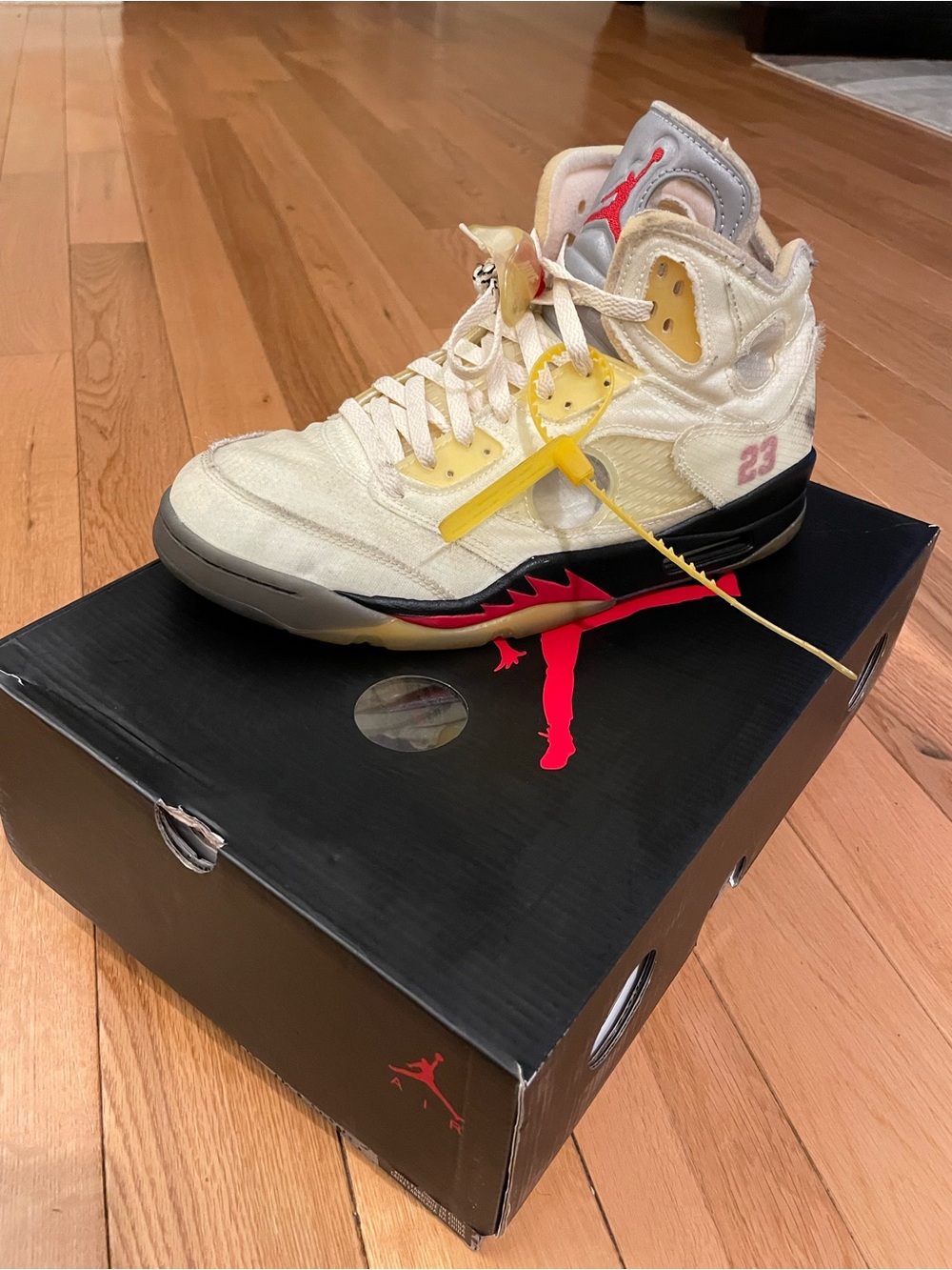 Off-White x Jordan Men's Sneaker Cream with Yellow and Red Accents